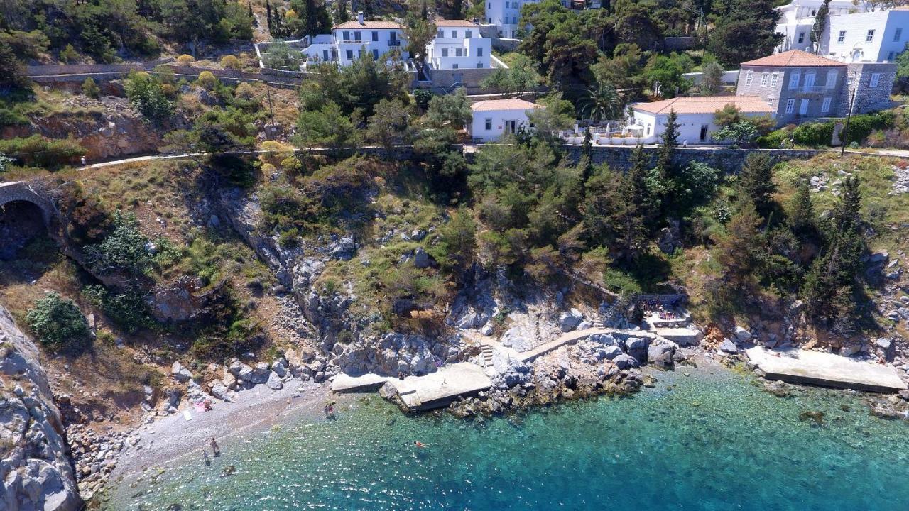 Douskos Beach House Apartment Хидра Екстериор снимка